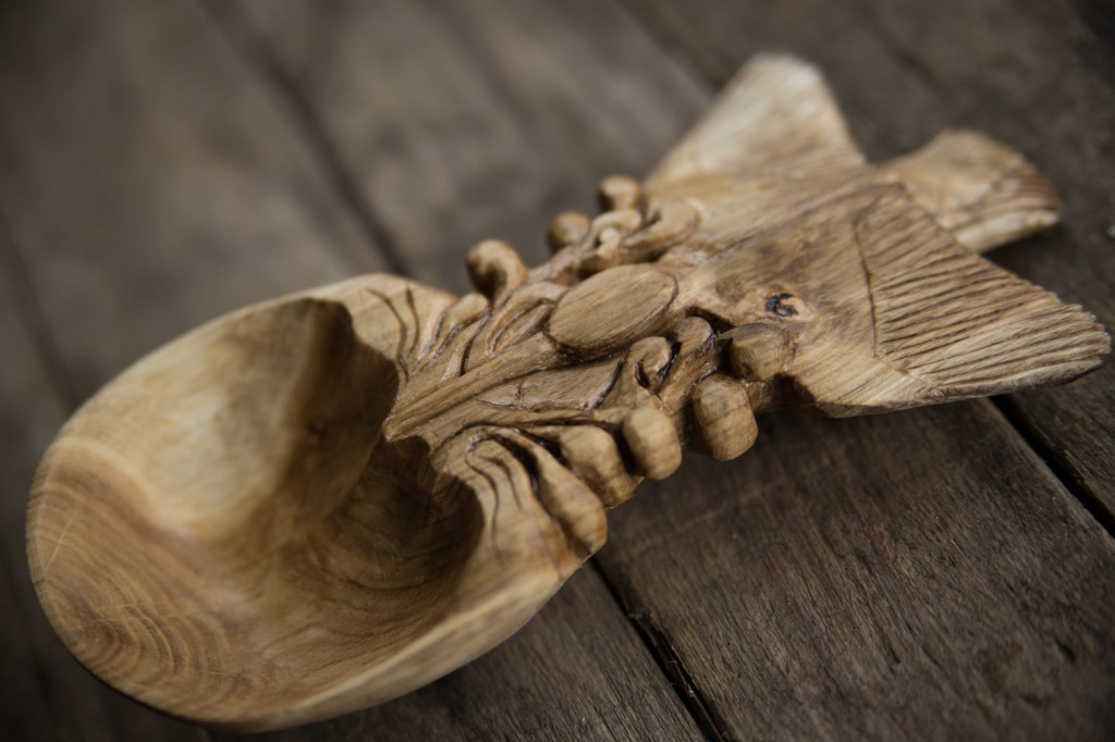 hand-carved-spoon-by-giles-newman-163