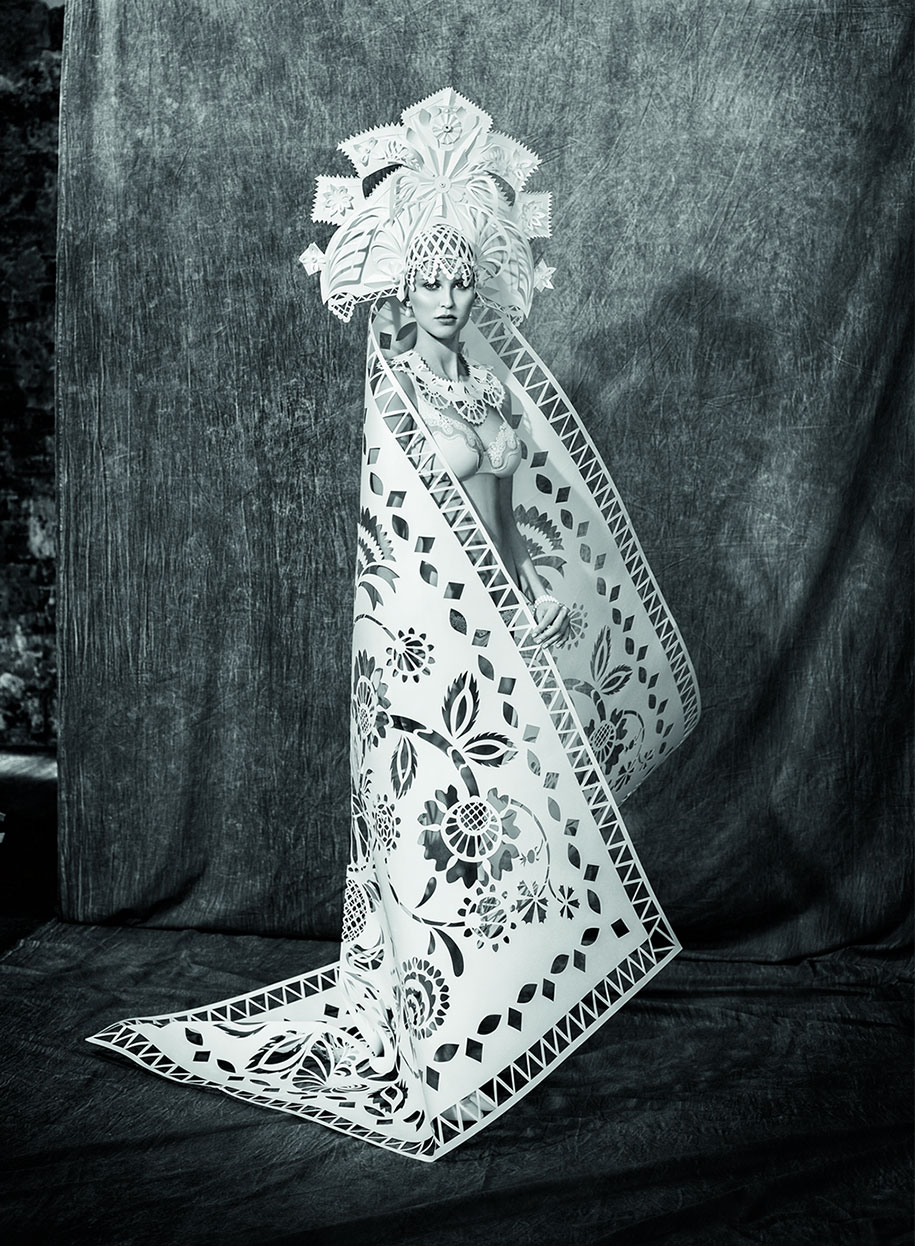 costumes-wedding-dresses-paper-doll-asya-kozina-15